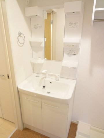 エィチワイティIIの内装写真
