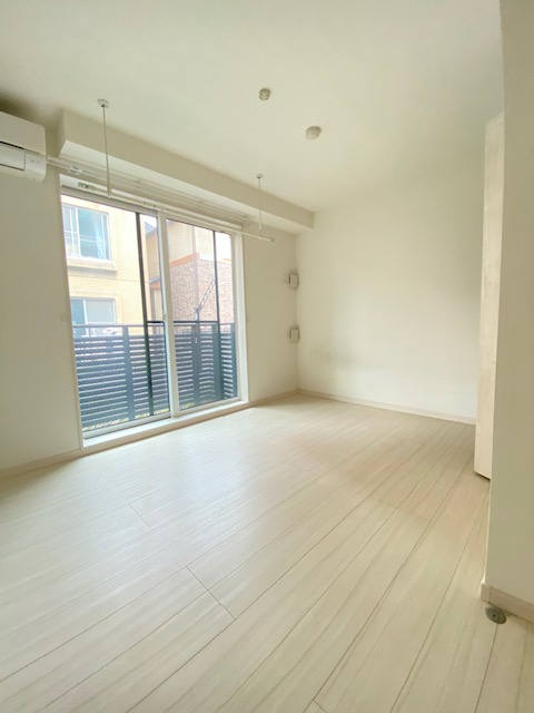 居室・リビング　別部屋参考写真
