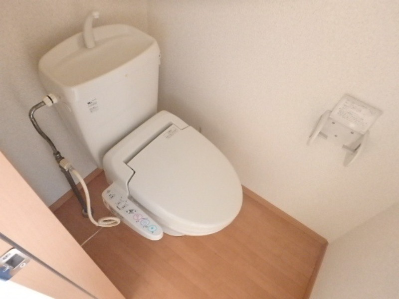 トイレ　図面と現状に相違がある場合には現状を優先
