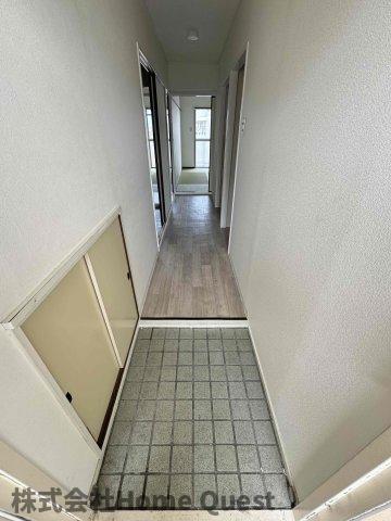 東山本ハイツの玄関写真