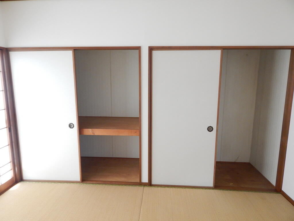 ノイエクラッセの内装写真