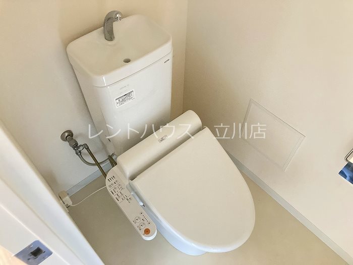 ＪＲ中央線 豊田駅 徒歩7分 8階建 築14年のトイレ写真