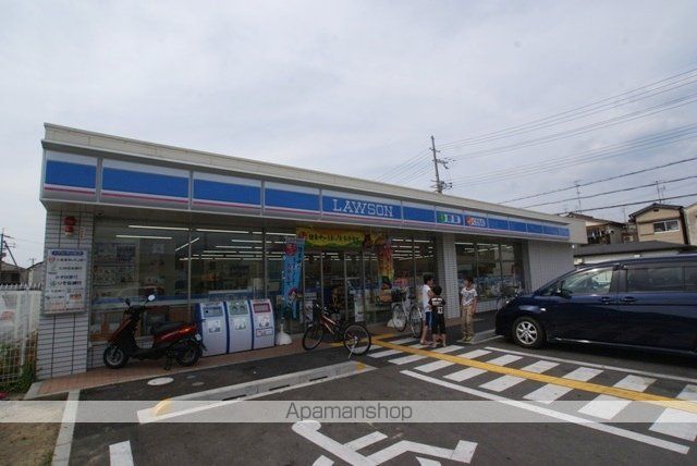 コンビニ　ローソン　宇治小倉店（コンビニ）まで556m