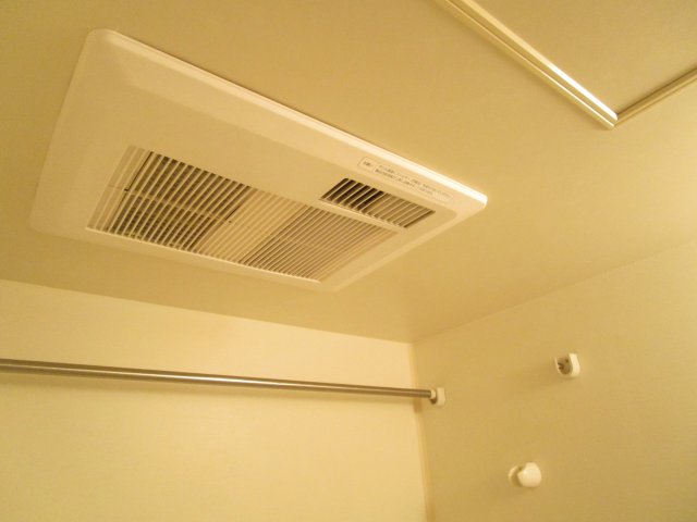 その他設備　浴室乾燥機