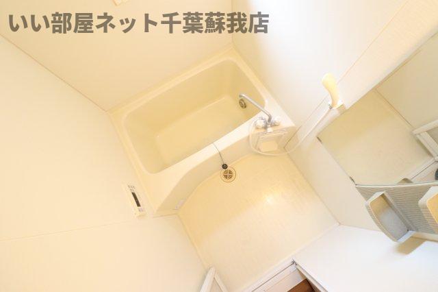 バス・シャワールーム　ゆったり過ごせるお風呂です