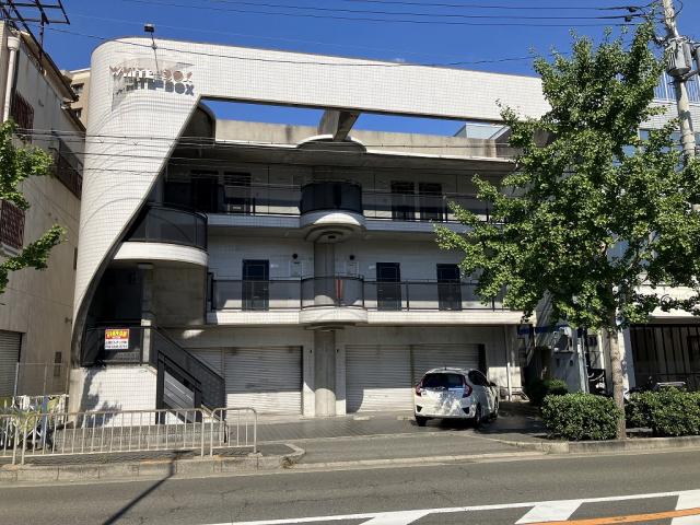 ホワイトボックス