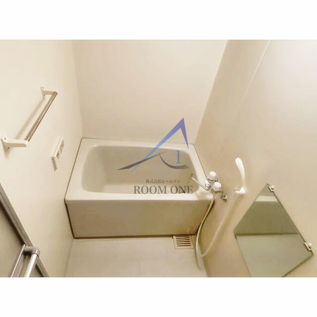 バス・シャワールーム　お風呂です。