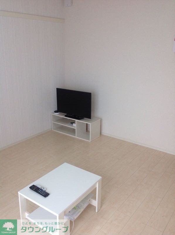 居室・リビング　家具家電付き