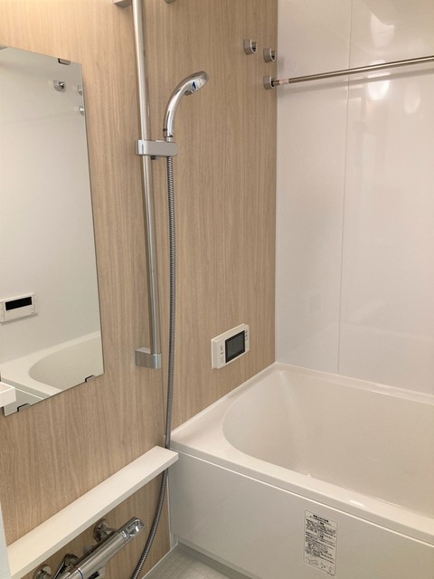 バス・シャワールーム　※写真は同タイプ住戸です。