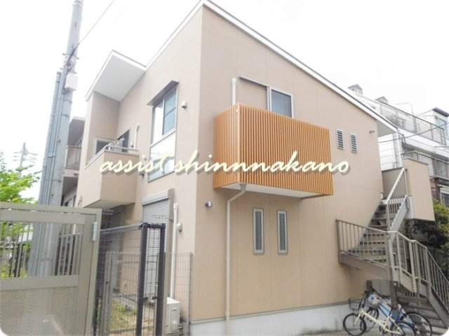 建物外観　すぐに内見可能です！！