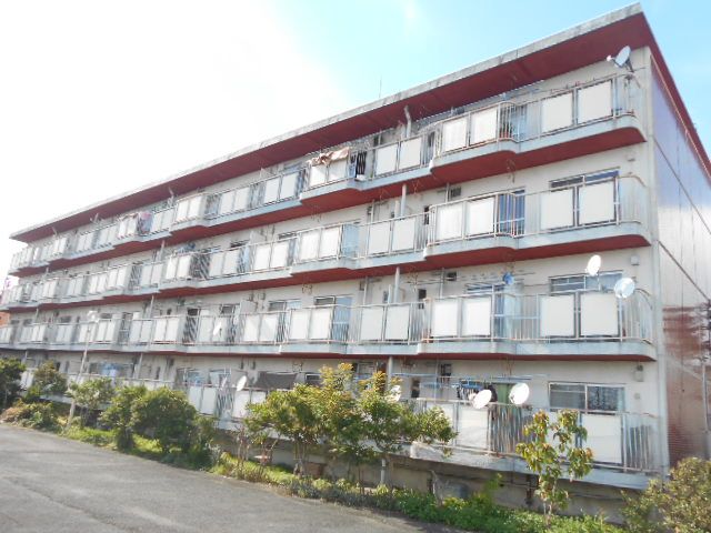 浜松市中央区舘山寺町のマンションの建物外観