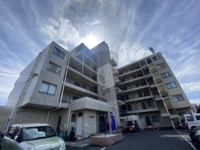 東大阪市俊徳町のマンションの建物外観