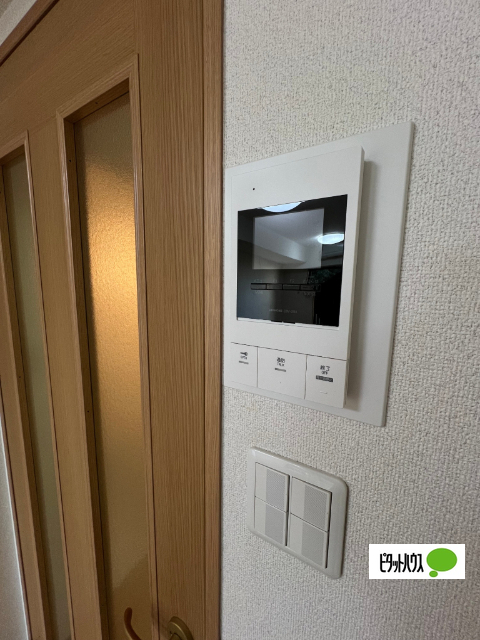 セキュリティ　■モニタ付きインターホン