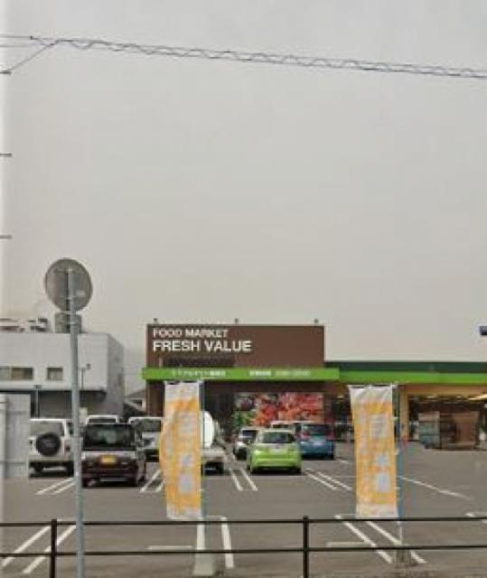 【高松市郷東町のアパートのスーパー】