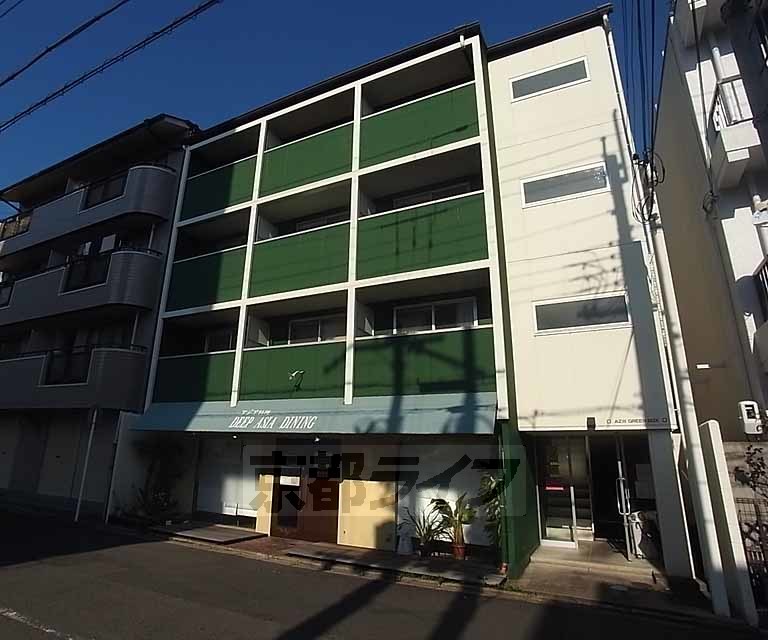 京都市中京区壬生淵田町のマンションの建物外観