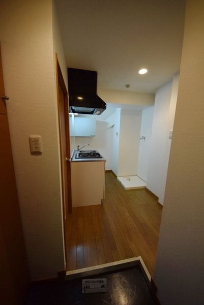 眺望　★玄関からのキッチンスペースです★