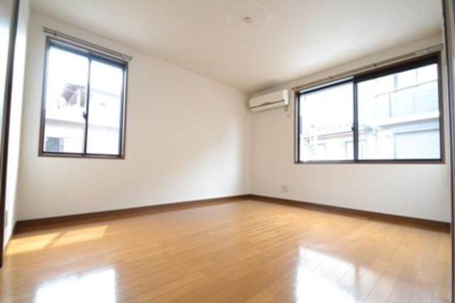 居室・リビング　★内装・設備・居室★