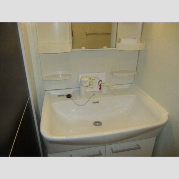 洗面設備　洗髪洗面化粧台