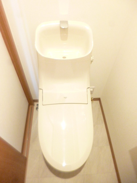 ランド・18綾瀬のトイレ写真