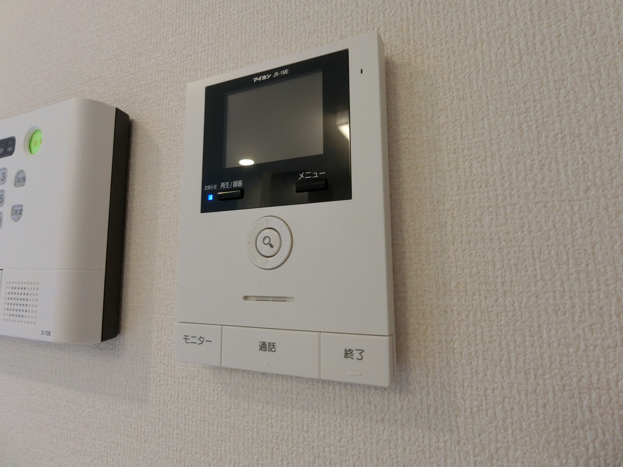 セキュリティ　ＴＶモニター付きインターホンでセキュリティー◎