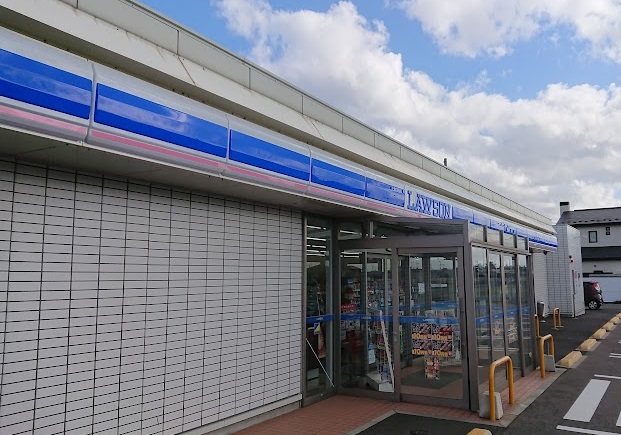 コンビニ　ローソン秋田飯島薬師田店（コンビニ）まで1134m