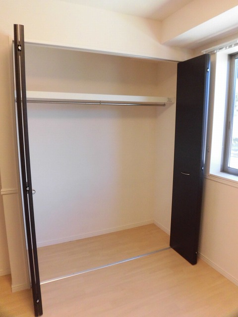 収納　北側洋室のクローゼット