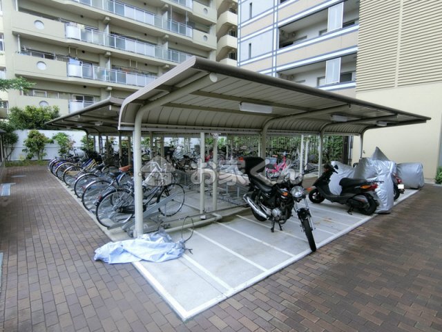 駐車場　駐輪場
