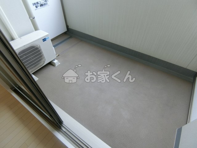 バルコニー　（同シリーズ）