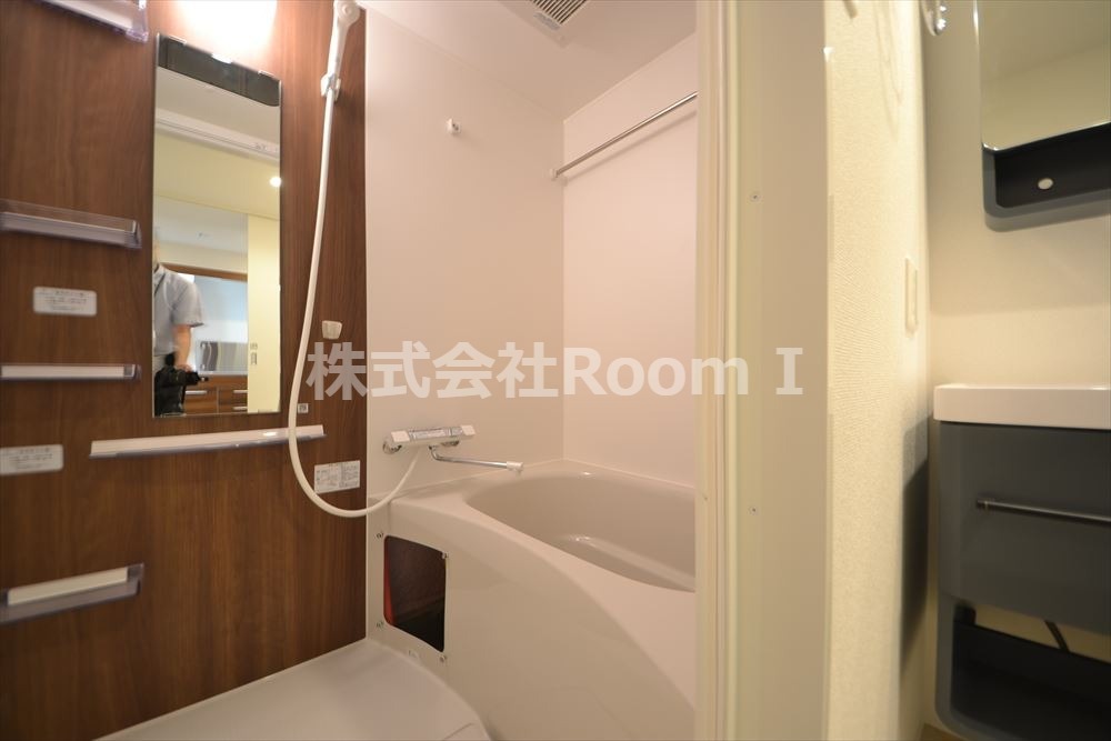 バス・シャワールーム　きれいなお風呂です