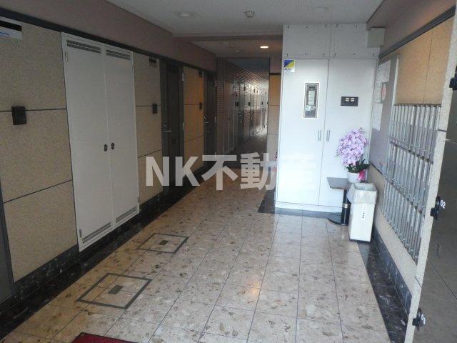 ロビー　建物の内部です