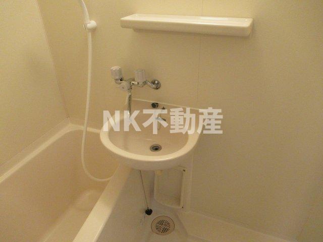 洗面設備　洗面です