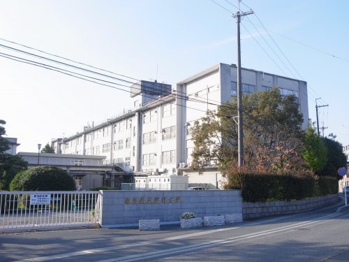 大学・短大　奈良県立医科大学（大学・短大）まで1687m