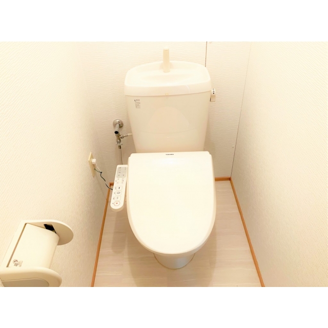 【カーサ　ビアンカのトイレ】