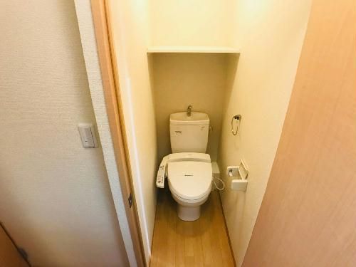 レオパレスオケイルのトイレ写真