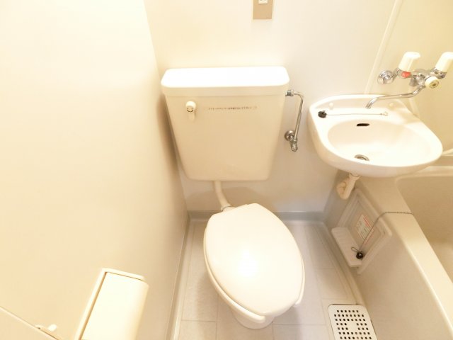 トイレ　モデルルーム