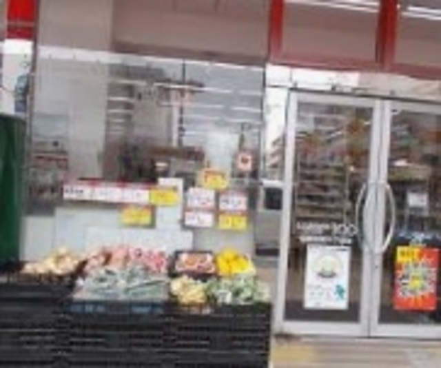 コンビニ　ローソンストア100船橋本町六丁目店（コンビニ）まで223m