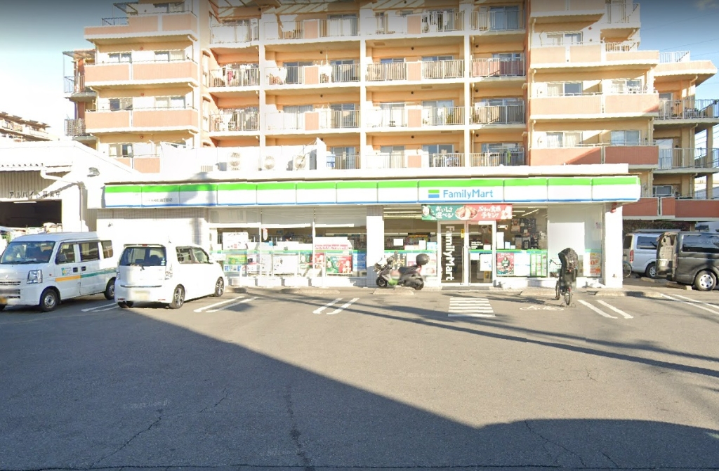 コンビニ　ファミリーマート 小平天神町四丁目店（コンビニ）まで368m