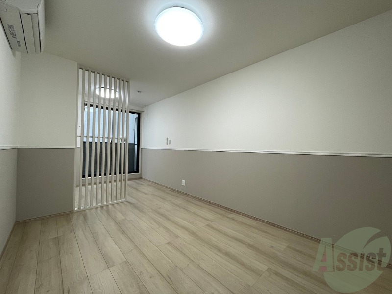 居室・リビング　こちらはリビングです。８．４５帖のＬＤＫでございます。