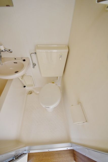 トイレ　別部屋参考写真