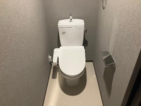 トイレ　シャワー付トイレ
