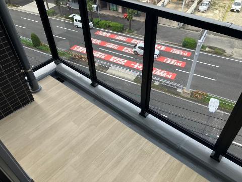 バルコニー　ベランダ（イメージ）