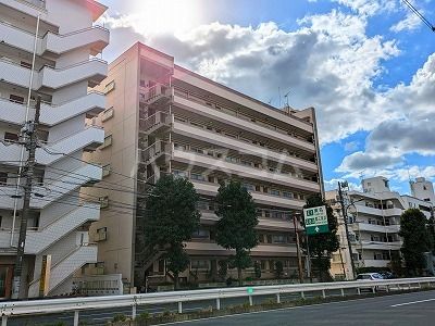 自由が丘フラワーマンションの建物外観