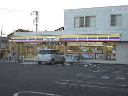 コンビニ　ミニストップ清水鶴舞町店（コンビニ）まで438m