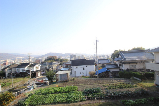 【広島市安佐南区祇園のアパートの眺望】