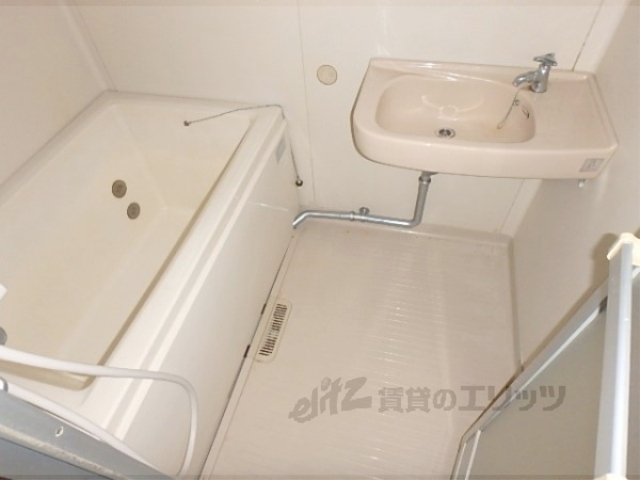 バス・シャワールーム　ユニットバス