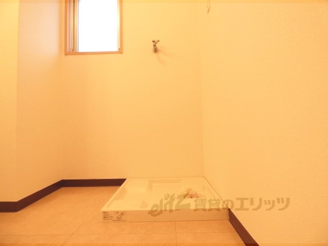 その他部屋・スペース　洗濯機置場