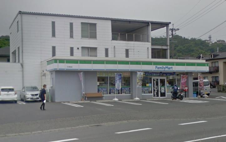コンビニ　ファミリーマート大分椎迫店（コンビニ）まで293m