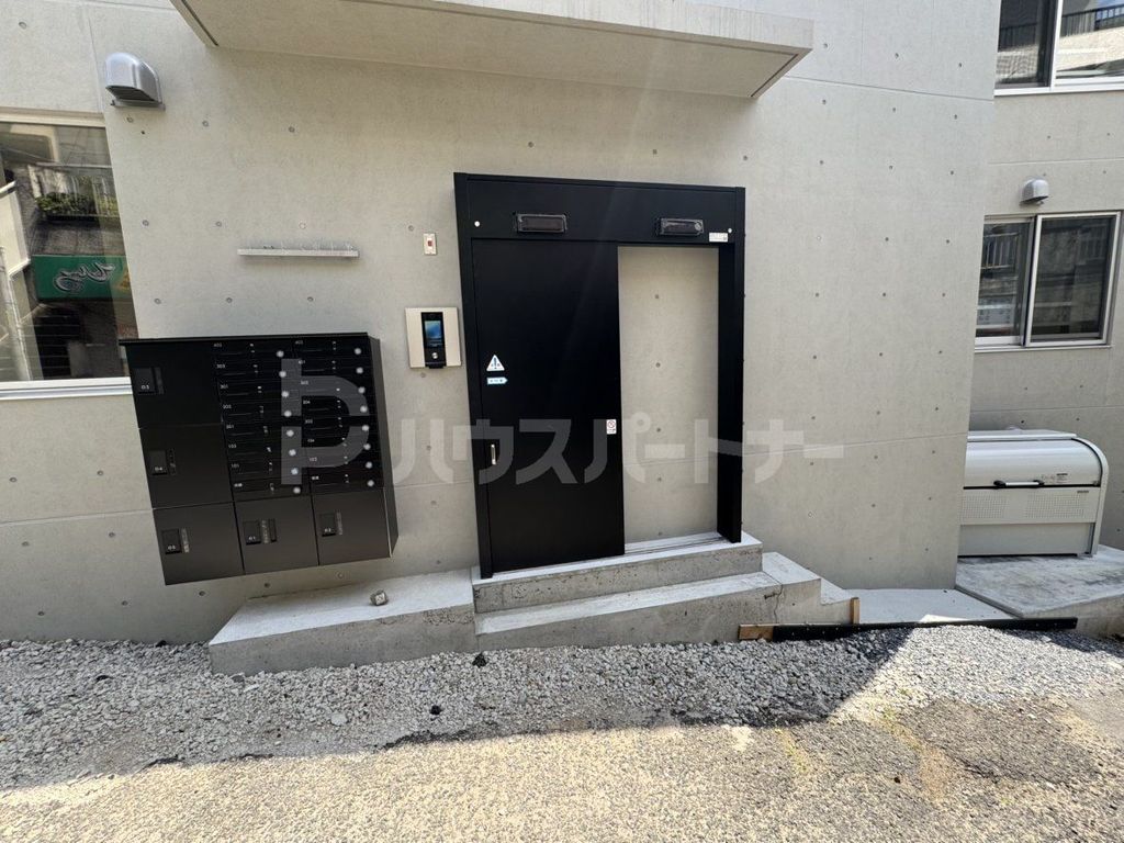 エントランス　エントランス