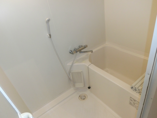 バス・シャワールーム　※別のお部屋の写真です。現状を優先させます。