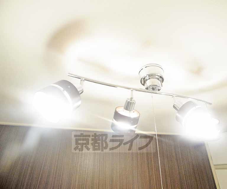 その他設備　オシャレ照明の定番